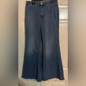 Free people just float on flare jeans sz 29